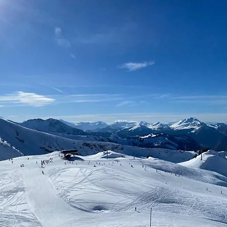 Le Refuge Au Pied D'hauto